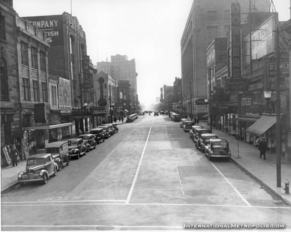 Downtown Windsor Early 1940’s – International Metropolis